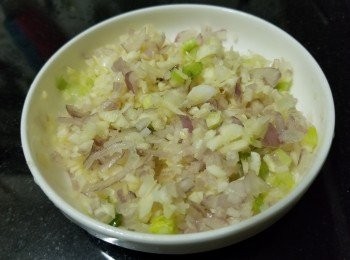 step3: 蒜頭，乾蔥