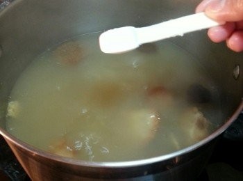 step4: 煮好後落鹽調味即可