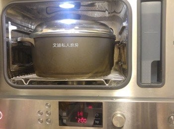 step9: 爐温100度燉12小時至18小時, 越燉得耐越濃郁。(我較喜歡燉18小時。)