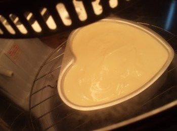 step9: 12L光波爐低架加高圈180預熱10分鐘，先轉150度波10分鐘