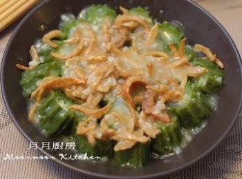 step6: 淋上聖瓜面即成。