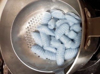 step9: 煮到浮起就熟了