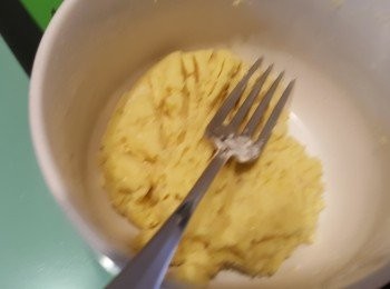 step5: 碗裡面乾淨不沾即可。（拍糊了?）