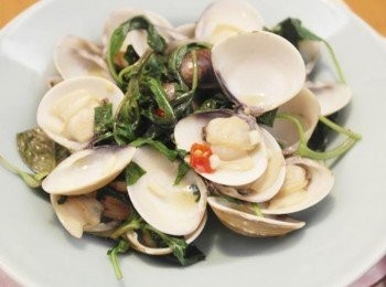 step5: 炒出來的湯汁好下飯呢:) 真是簡單又好鮮~~