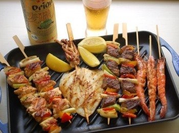 step8: 配上啤酒真的很過癮^^