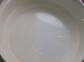 step2: Grill  Pot  中火預熱四分鐘。