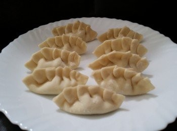 step4: 然後對摺，輕摺成自己喜歡的款式。