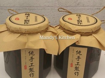 step10: 包裝的玻璃樽需用高温消毒,入樽後需攤凍才蓋蓋。