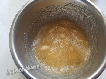 step1: 先將110毫升凍水同魚膠粉攪拌
