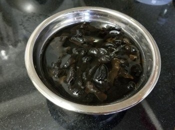 step5: 雲耳，月清水浸泡清洗