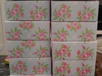 step14: 用食譜倍數義務做了12盒糯米糍,效果非常成功,用兩倍份量材料蒸的時間45分鐘。