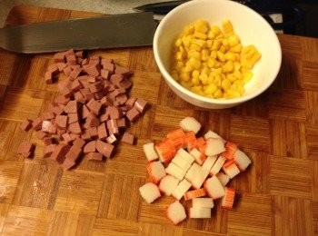 step1: 腸仔切粒, 蟹柳切粒