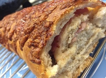 step8: 放入預熱190度的焗爐焗23-25分鐘，我這個焗了25分鐘有點過了火，我覺得我這爐可能用23分鐘已足夠。時間要視乎大家的爐火的反應。