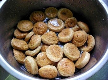 step2: 豆輪先用水泡軟