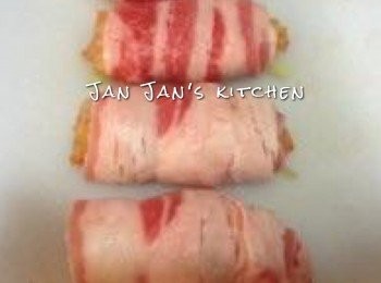 step2: 慢慢卷起一圈半至兩圈。