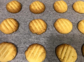 step3: 放入已預熱170度焗爐中層，焗15-20分鐘。