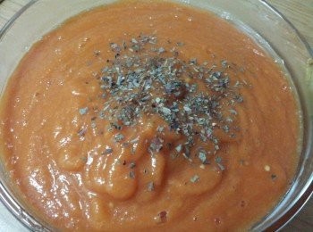 step12: 加入一湯匙的乾燥羅勒
