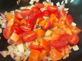 step4: 加入車尼茄煮至軟身。