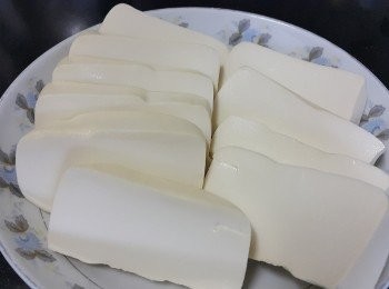 step5: 將普寧豆腐切件