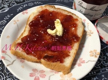 step30: 塗上個人喜愛醬料享用