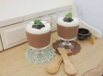 step11: 看起來很豪華的雙層滋味"巧克力奶凍"~