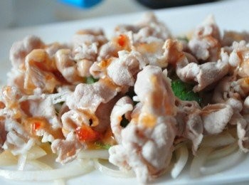 step8: 再淋上泰式甜辣醬