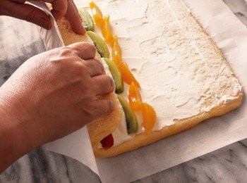 step11: 從自己面前這側開始捲起。