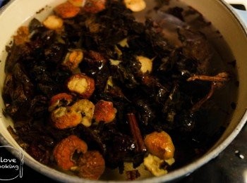 step3: 水滾後放入所有材料, 用細火煲15分鐘