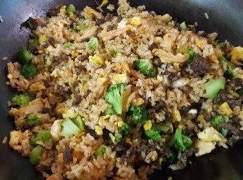 step7: 加鹽和醬油調味