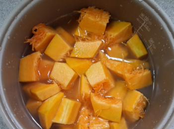 step3: 上面鋪上南瓜。