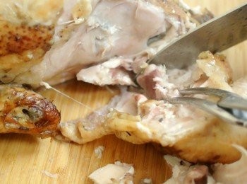 step7: 焗好後放置室溫10分鐘才好切開，超嫩滑多汁