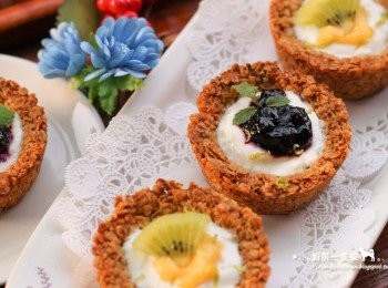 step9: 「檸檬奶油醬」食譜請參考**檸檬拇指餅乾**：http://cook1cook.com/recipe/5160