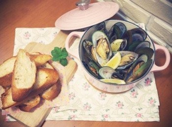 step5: 開蓋後插上檸檬角就完成啦&gt;///