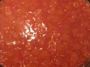 step14: 煮到大滾後，拌勻試味道、調整，即可放涼後裝罐放冰箱保存。