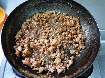 step5: 這時肉末收汁後，等涼後備用(肉末可以多炒^^因為超下飯的~拌麵、拌飯都超美味)