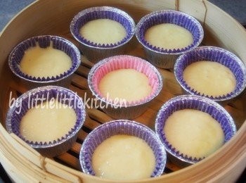 step5: 倒入小杯，中火隔水蒸15分鐘