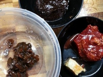 step10: 將柱侯醬26g,麵豉醬28g,南乳半磚約38g,腐乳1磚拌勻待用