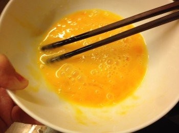 step5: 雞蛋打勻