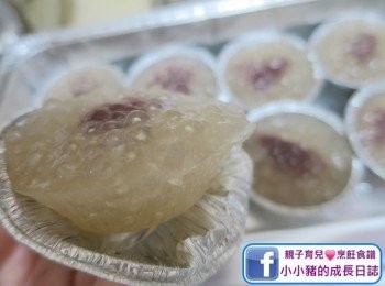 step10: 味道都叫算合格啦，都總算做到煙煙韌韌嘅口感，而且配合埋個紫薯蓉，兩者都真係幾夾哦~