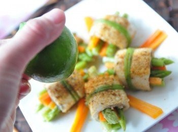 step7: 再滴上新鮮檸檬即可