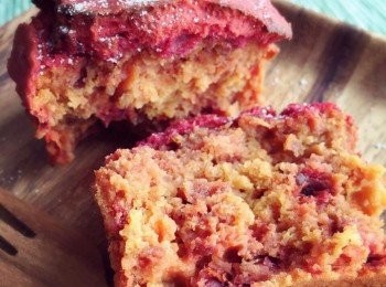 step7: 待涼一些，脫模取出即成。