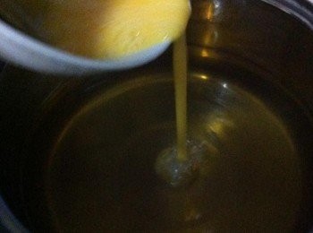 step4: 溫馨提示；蜂蜜甜度自己加，斑斕葉只放一片。放多了會掩蓋了蜂蜜的香味。