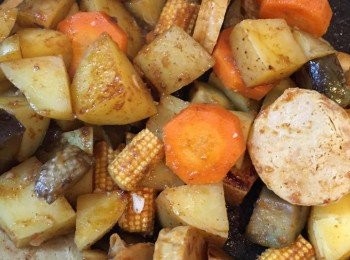 step5: 蓋住燘煮至收汁即可。