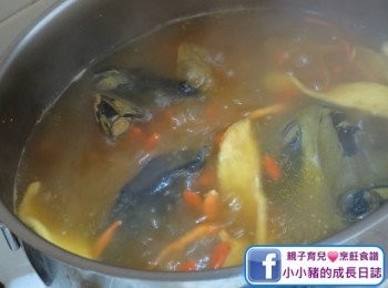 step7: 再轉慢火加蓋煲多1個半小時~