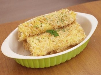 step6: 好香的起士吐司條完成:) 這個點心真的很簡單又美味耶~~~