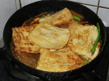 step7: 最後加入豆包後燴一下起鍋