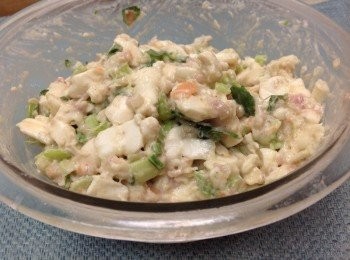 step2: 加入麵粉、蛋拌勻