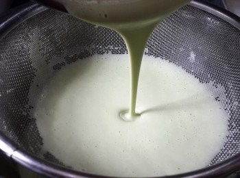 step7: 將粉漿過篩兩次