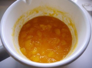 step4: 放入容器中即可。以小火熬煮15-20分，待凉。