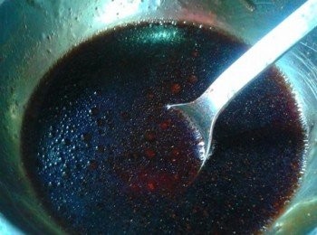 step1: 将全部醃料（酱料）拌匀待用。